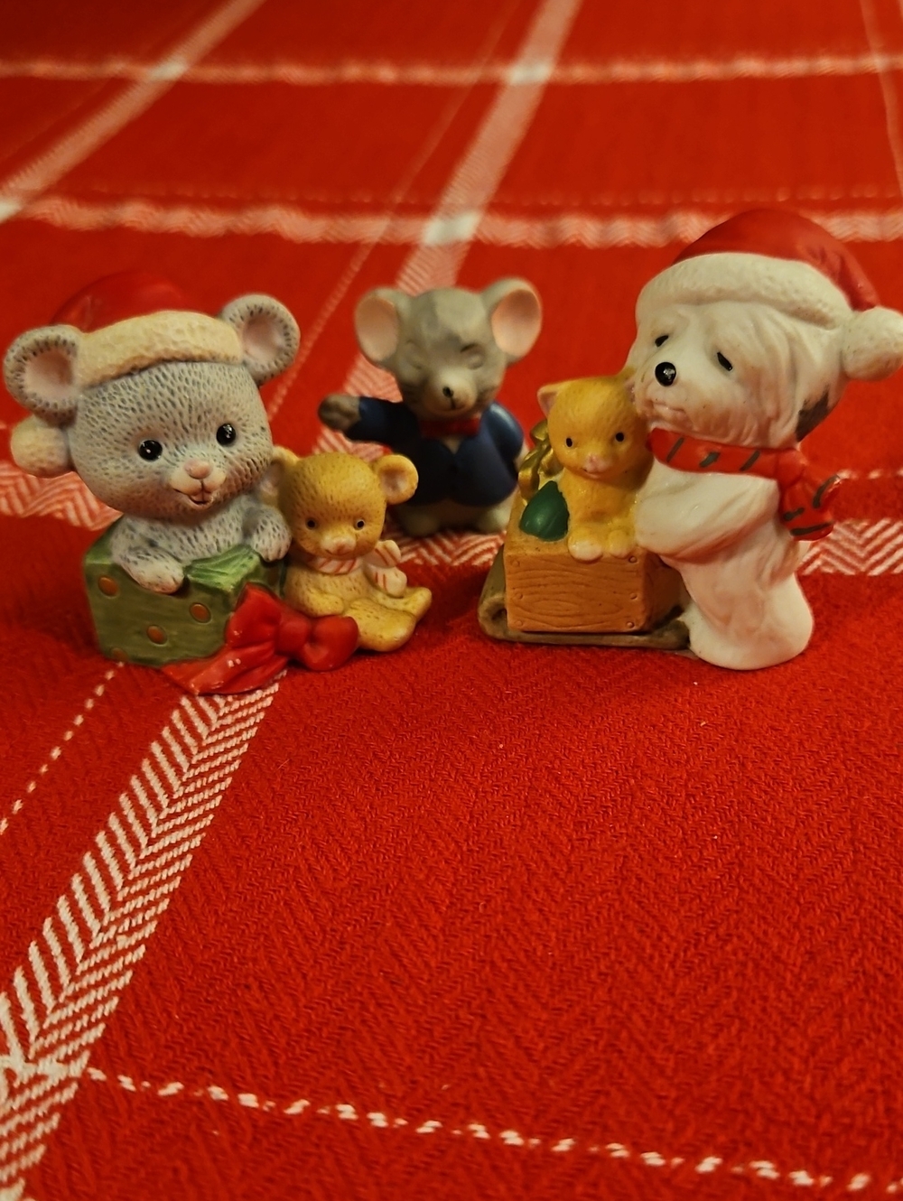 Homco Festive Small Pets Ceramic Figurine Set